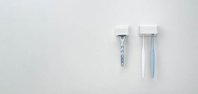 Undgå snavs og bakterier i din tandbørsteholder med disse simple tips